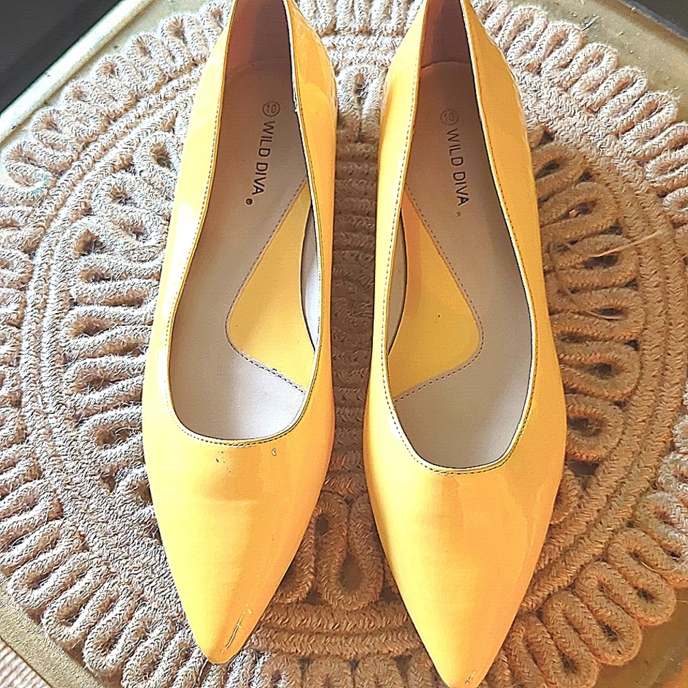 New Wild Diva Flats